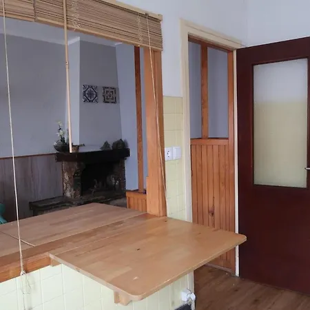 Hébergement de vacances Cosy 3 Bedroom House Close To The *