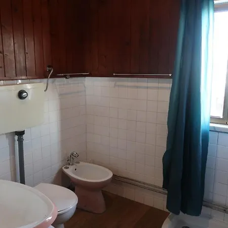 Cosy 3 Bedroom House Close To The Hébergement de vacances